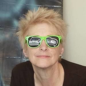 Meet your Posher, Debra